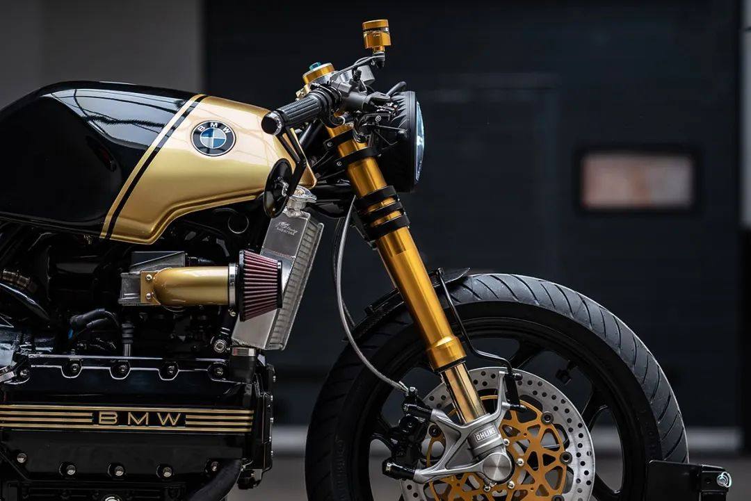 黑金暴徒：BMW K100 | 每日一车
