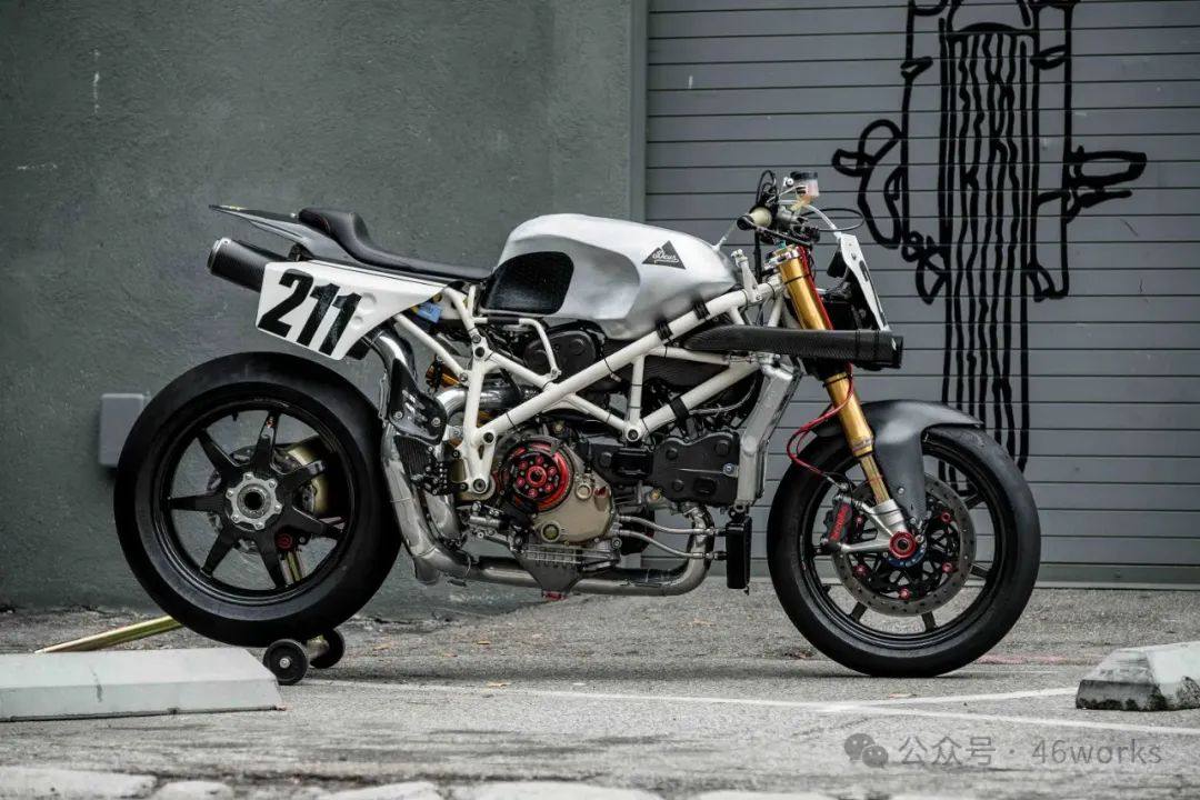 野兽觉醒：Ducati Street fighter