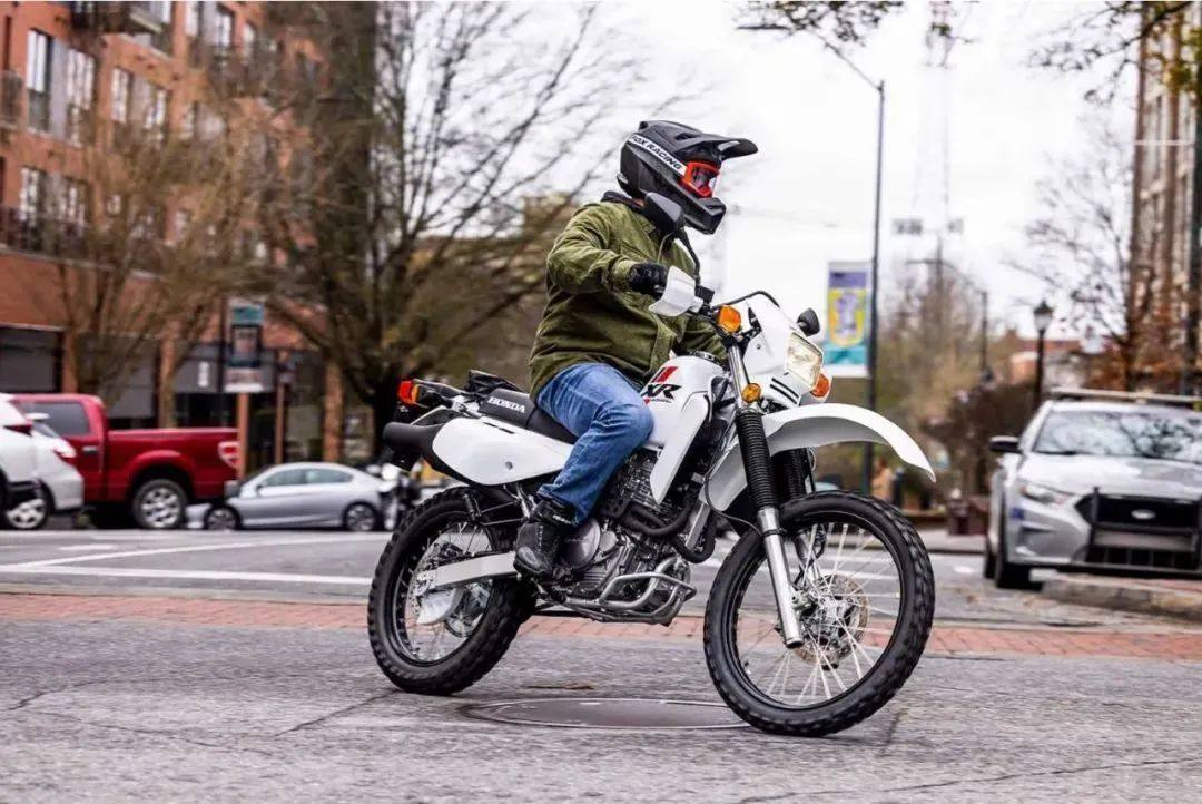 穿越到了30年后,2025款XR650L