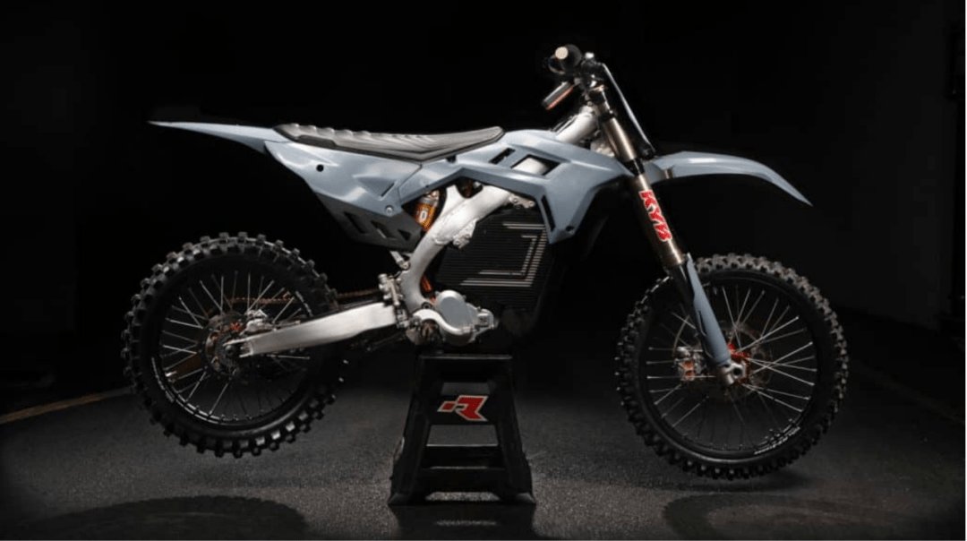电动越野摩托车新突破——转速14,500rpm 峰值功率 85 马力扭矩 200 牛米