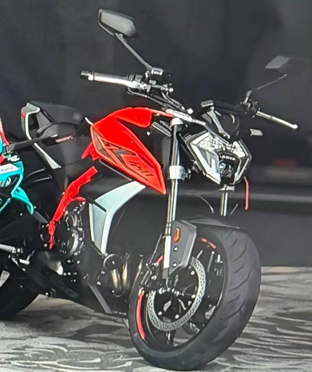 2万8的四缸街车、2026款凯越450R迎来更新
