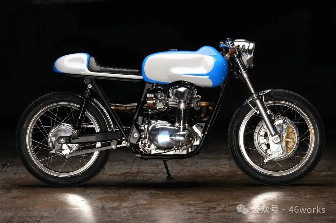 重塑梦想:Kawasaki W650 | 每日一车