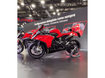 QJMOTOR 赛 1000