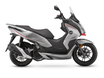 QJMOTOR 鸿 150