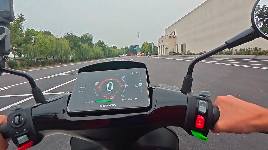 九号E300P加速度原声
