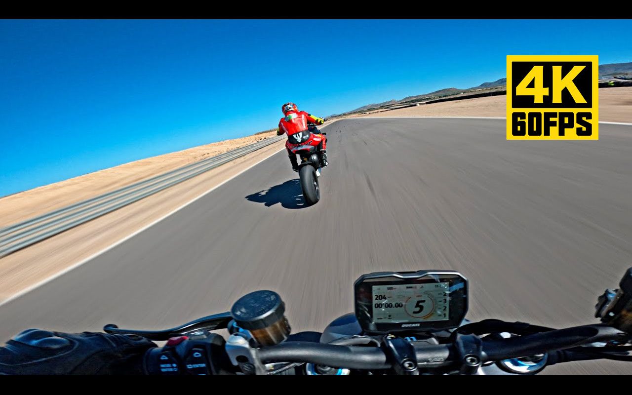 第一视角：跟随前MotoGP职业车手在安达卢西亚站试驾2023款杜卡迪街霸V4S