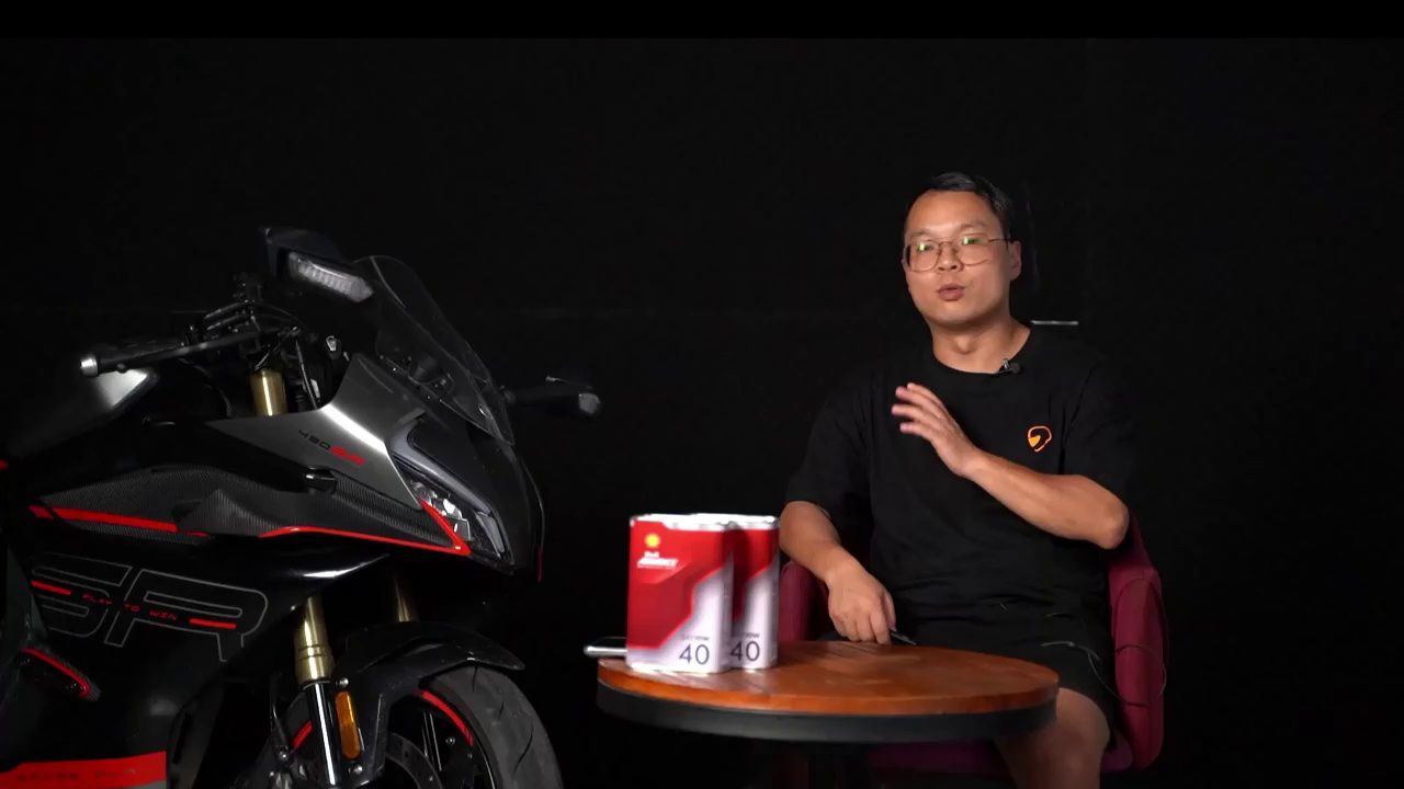 呆子评测｜春风450sr、川崎ninjia400直线性能对比