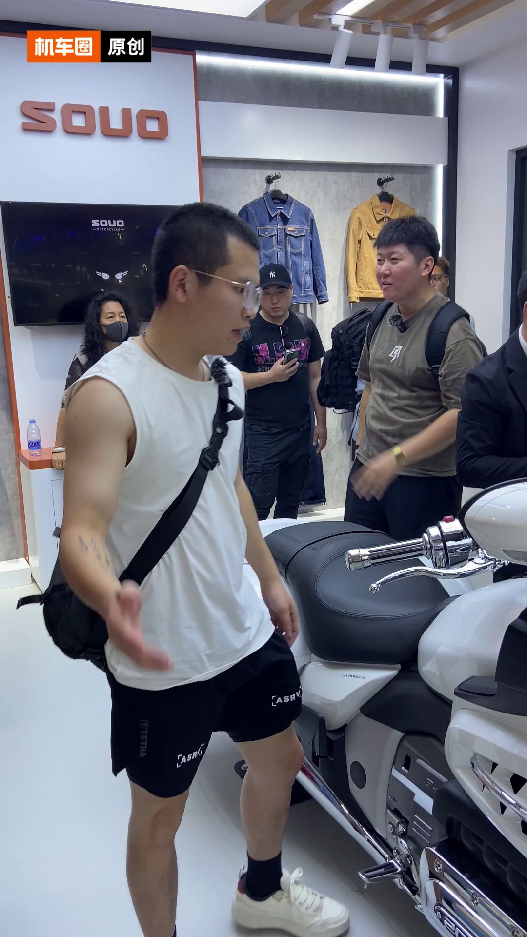 长城8缸灵魂摩托细节介绍，真的可以媲美金翼吗？