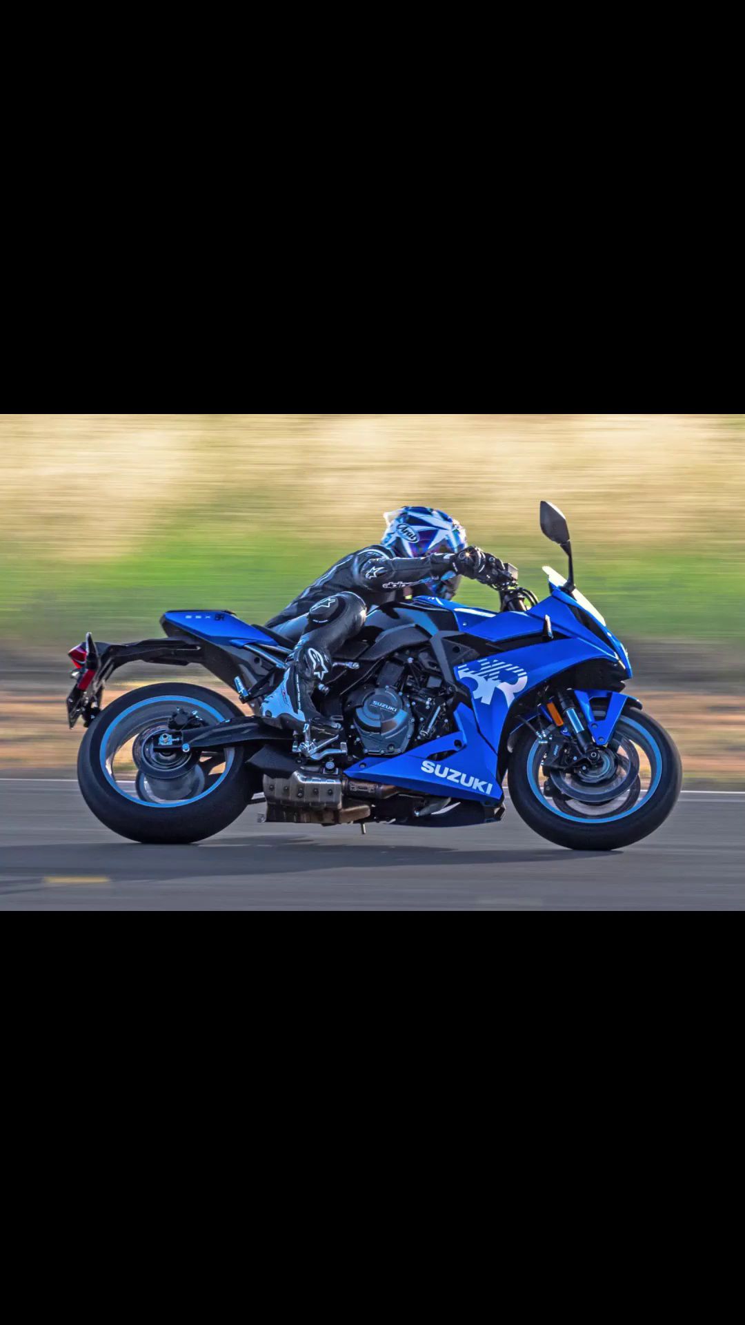 铃木大号GSX，GSX-8R米兰车展亮相