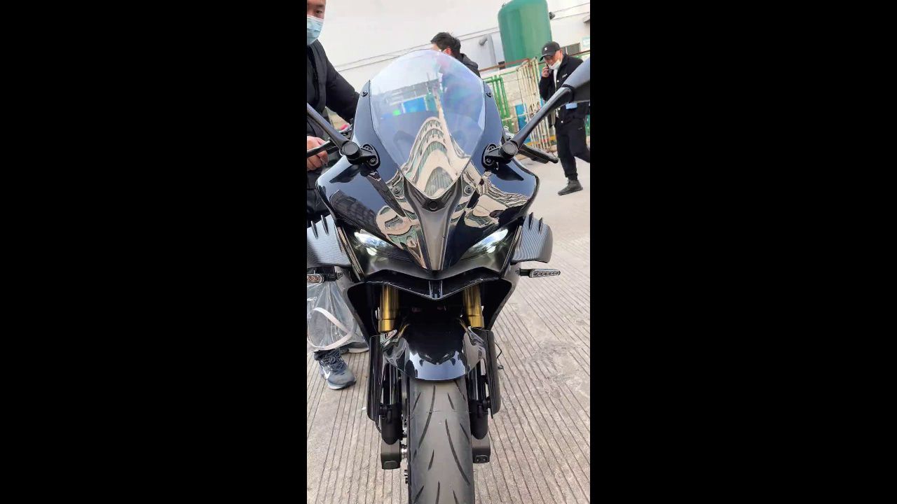 声浪对比！QJ赛450对比川崎Ninja400